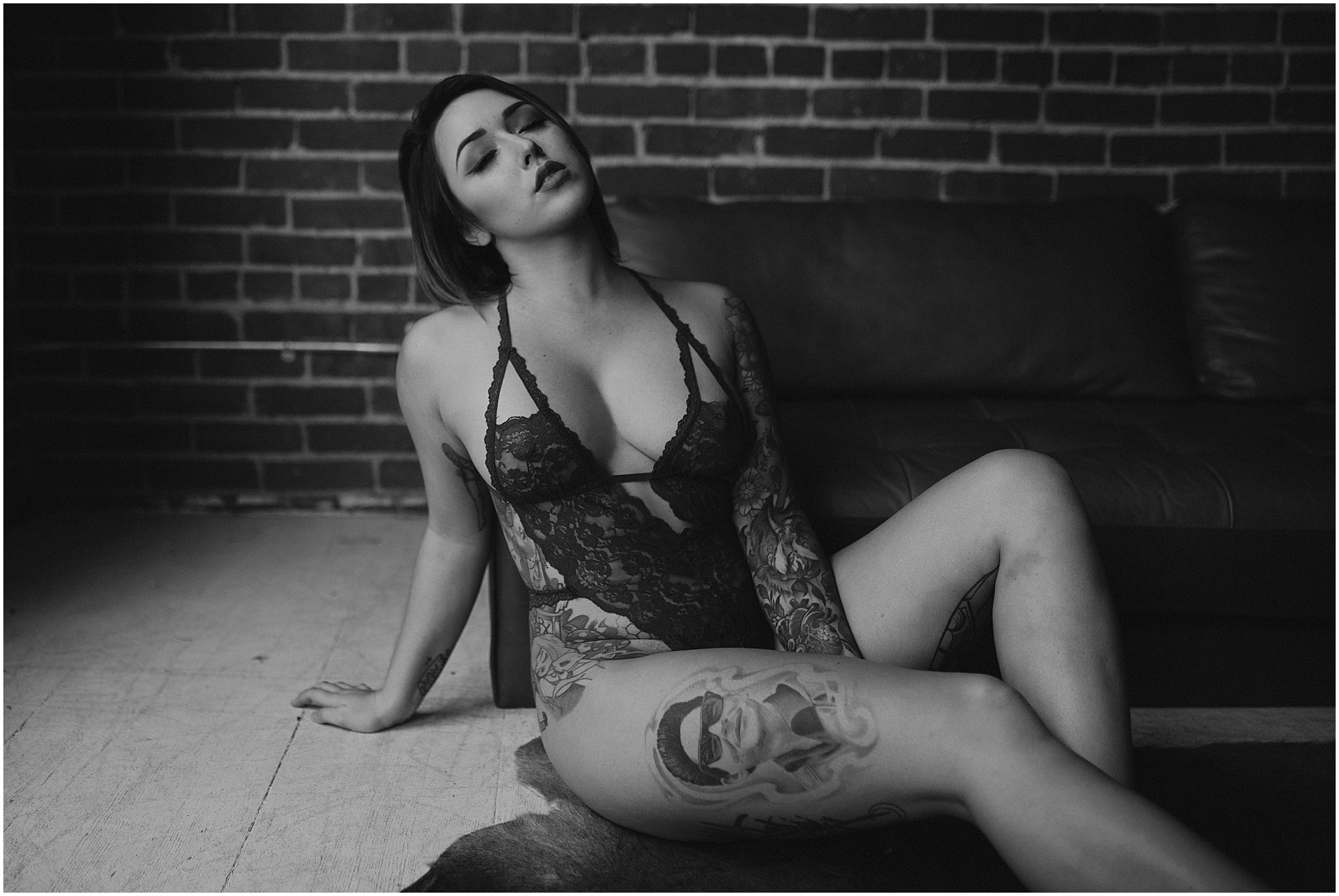 seattle, seattle-boudoir, seattle-boudoir-photographer, Seattle-Model, Studio-Boudoir, boudoir-photos, pioneer-square-boudoir, boudoir-photography, boudoir-inspiration, female-empowerment, Seattle-tattoo-model, Tattoos, tattooed-model, nude-boudoir, 