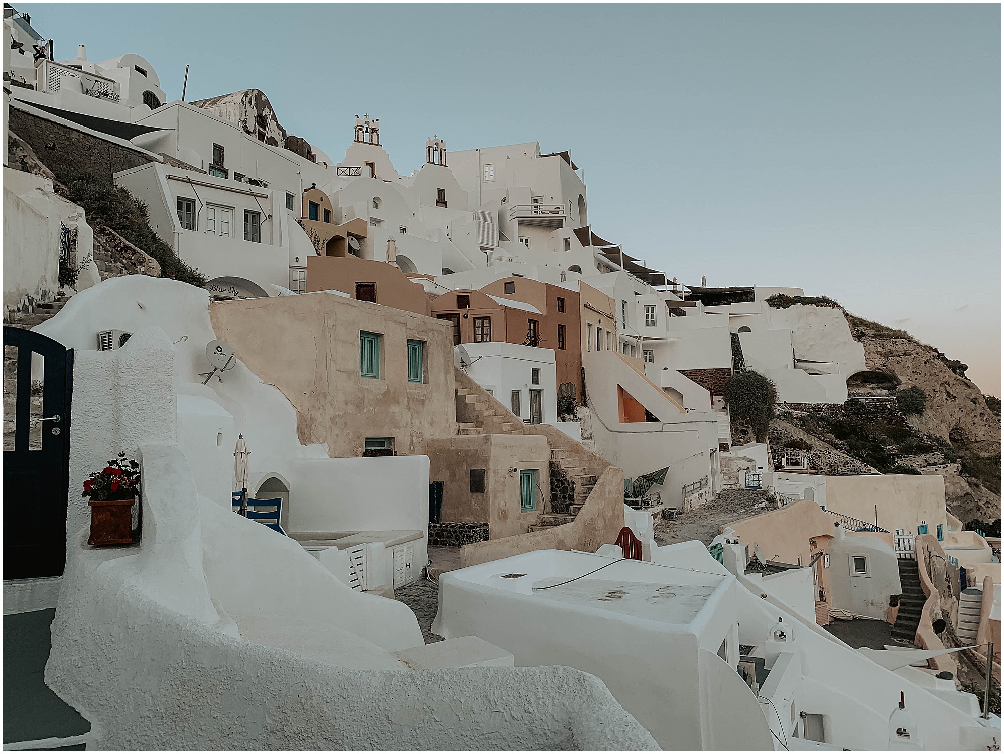 moment-camera, moment-lens, seattle-photographer, florence-italy, venice-italy, santorini-greece, naples-italy, italy, greece, steets-of-italy, Iphone-photos, travel-photographer, travel-photos, 