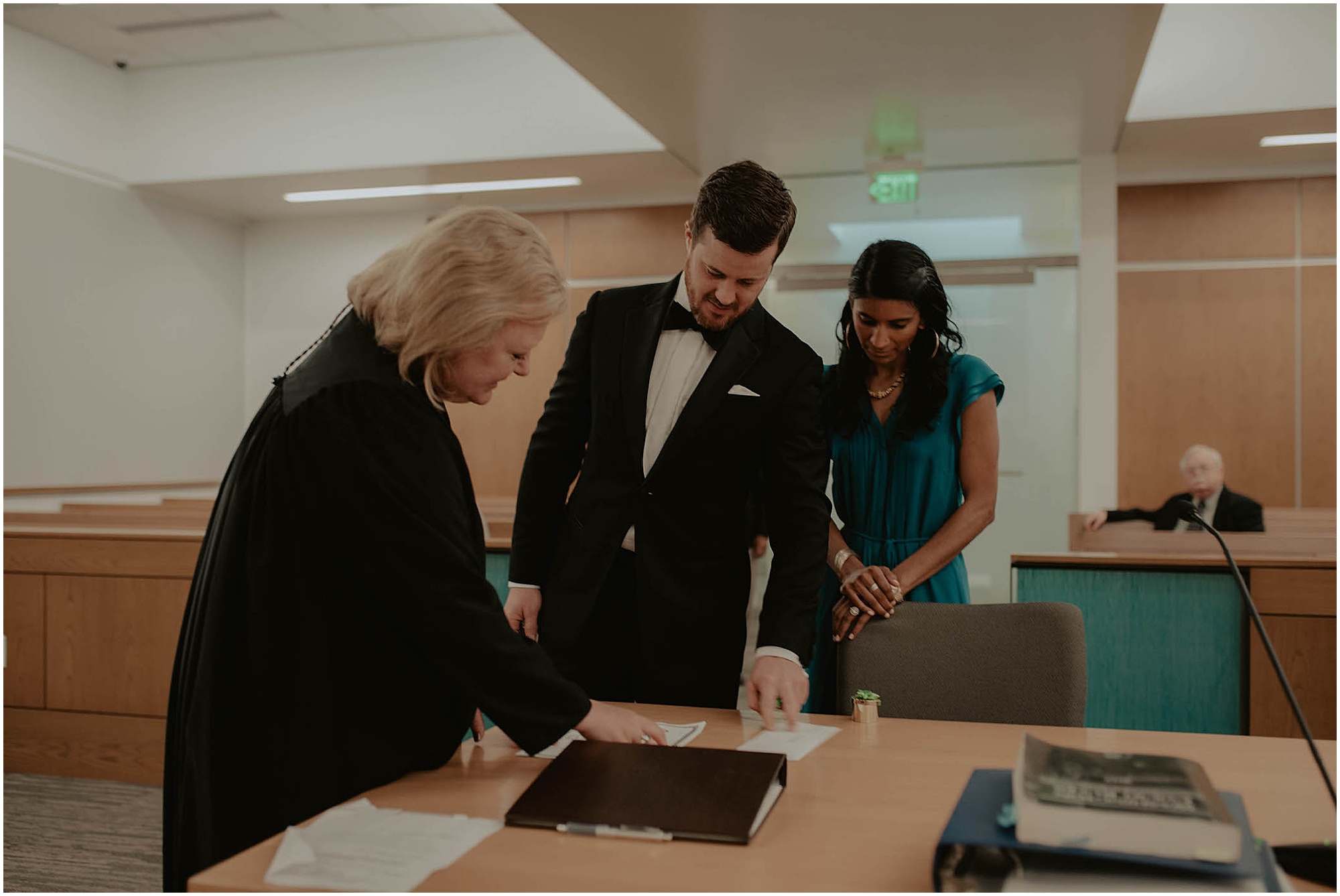 Elopement, Downtown-Shohomish, Courthouse-Elopement, Seattle-Wedding-Photos, Seattle-Wedding-Photographer, Snohomish-Seattle-Wedding-Photographer, Seattle-Elopement, Seattle-Elopement-Photography, Courthouse-Elopement-Photos, Kendra-K-Photo, Intimate-Seattle-Wedding, Courthouse-Wedding-photographer, Snohomish-Wedding, Snohomish-elopement, Everett-Courthouse-Wedding, Downtown-Everett-Courthouse, 