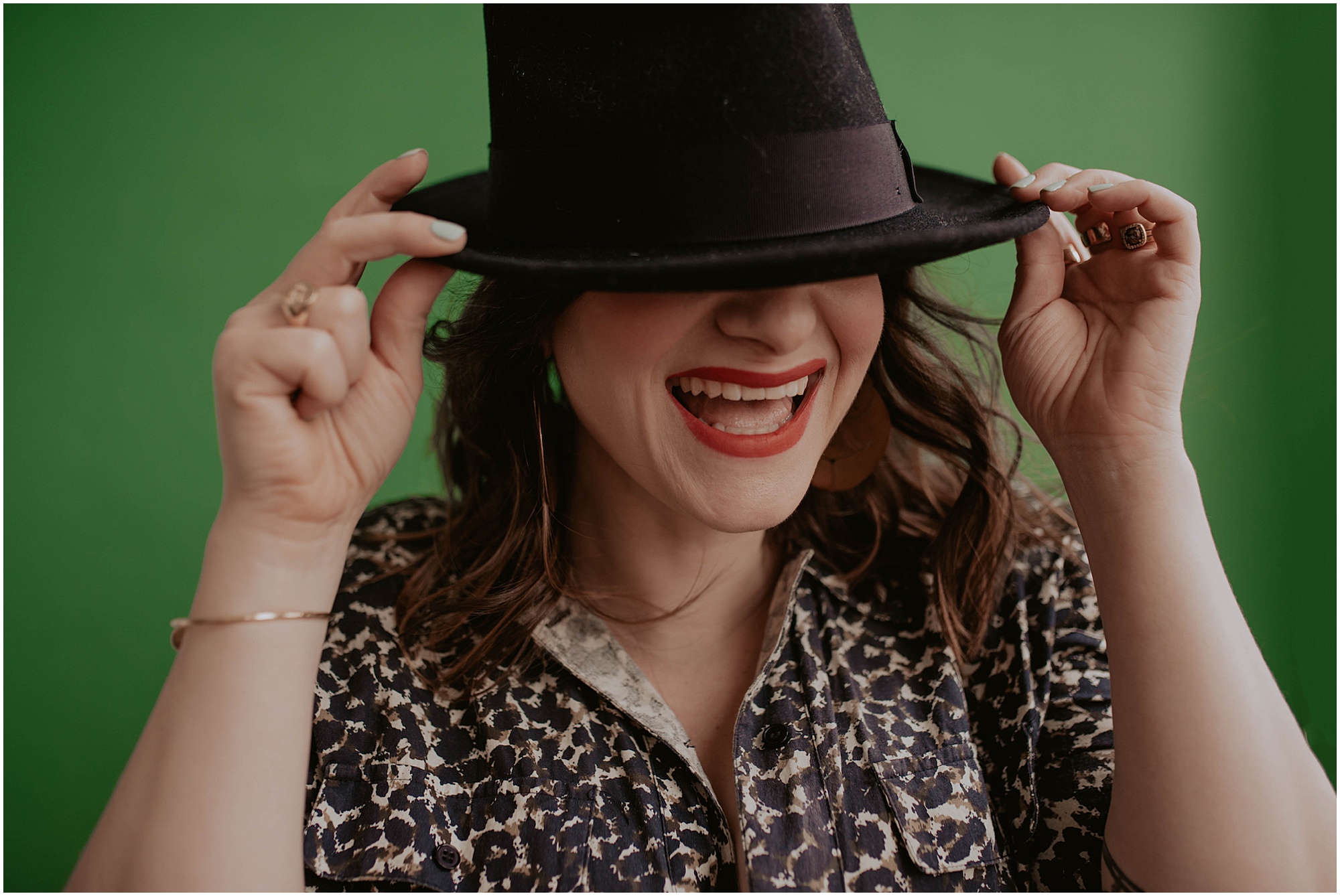 lifestyle, lifestyle-coach, coach, branding, branding-session, seattle-brand, seattle-branding-session, branding-photoshoot, brand-photoshoot, entrepreneur-photoshoots, branding-photos, seattle-brand-photographer, seattle-branding-photographer, seattle-lifestyle-coach, seattle-coach, colorful-home, home-session, home-branding-session, pink-kitchen, pink-walls, color, 