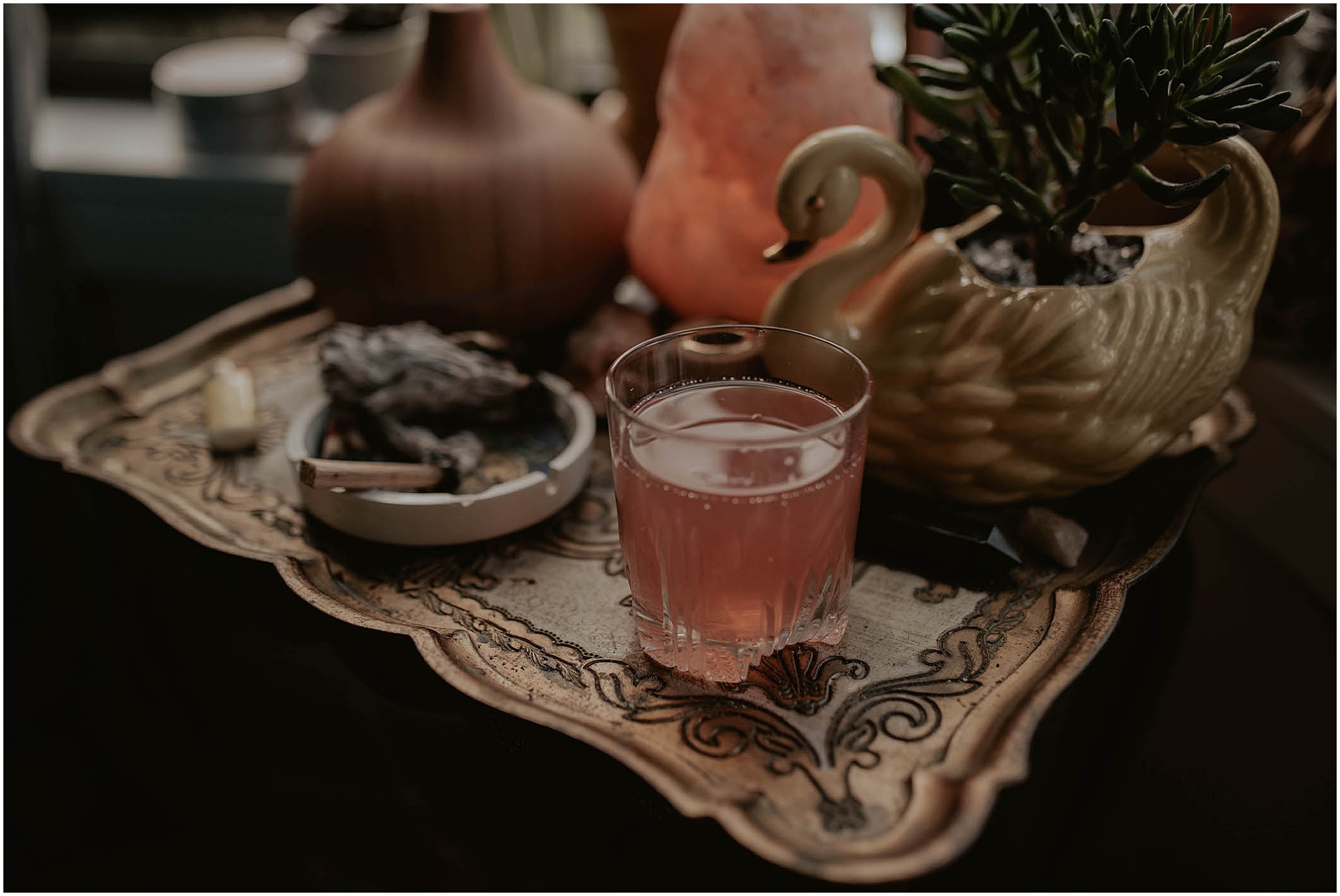 ash tray, swan plant holder