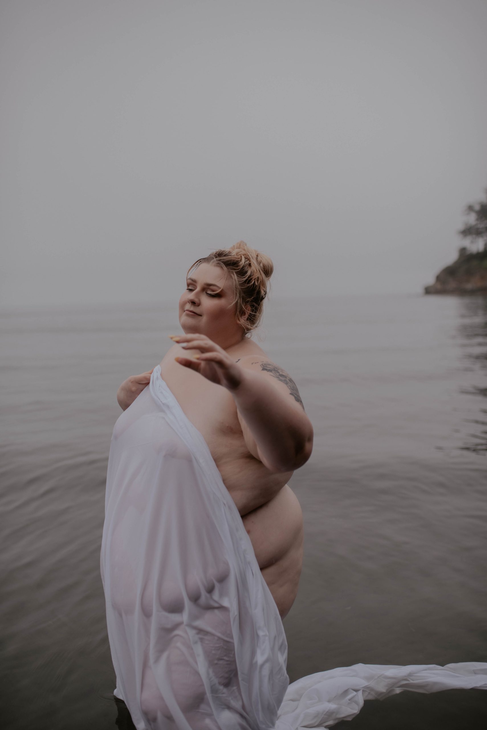 In the Water: A Timeless Beach Boudoir Experience with Lilly